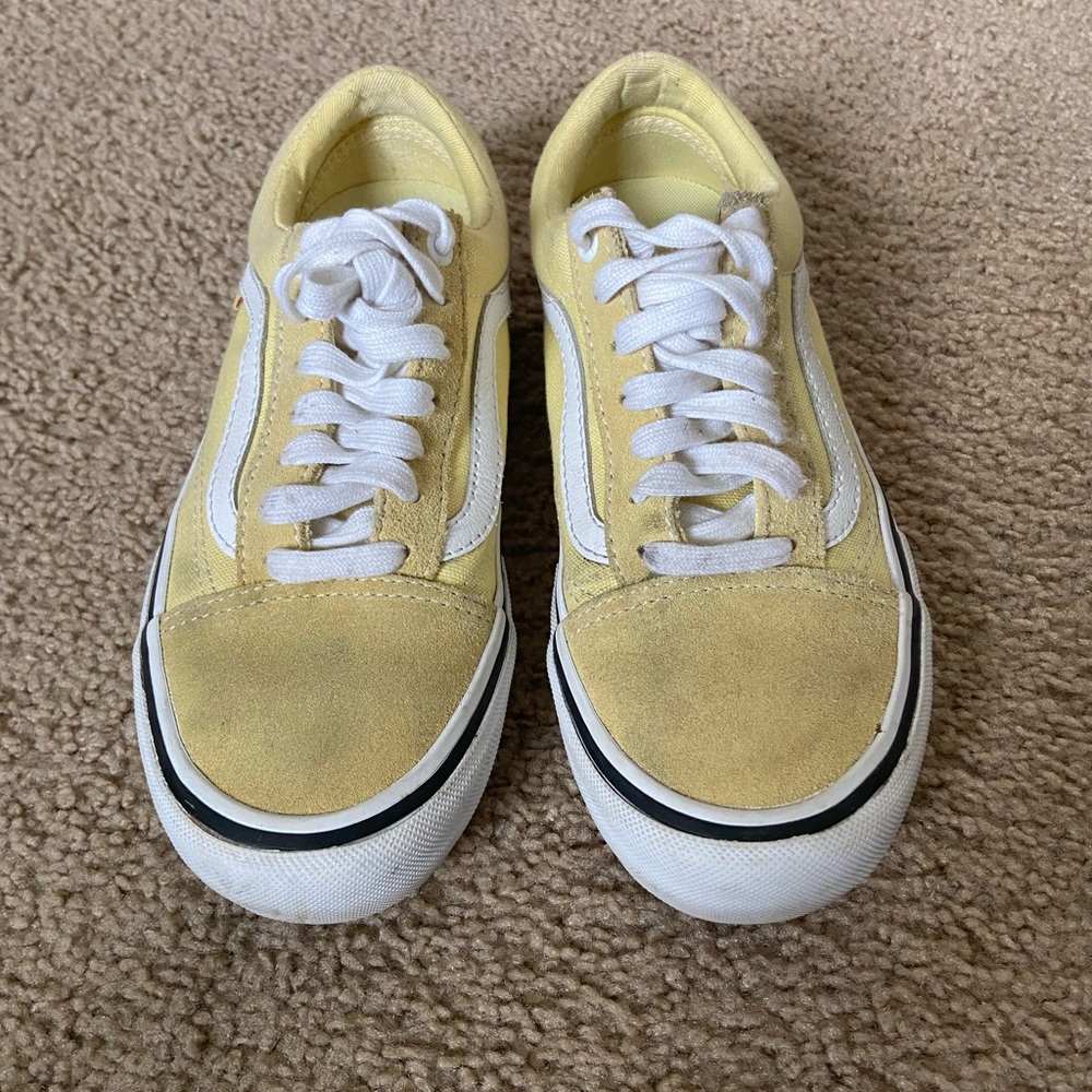 Vans yellow old skool shoes